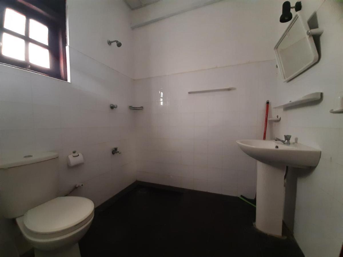 Katagamuwa Rest Hotell Kataragama Eksteriør bilde